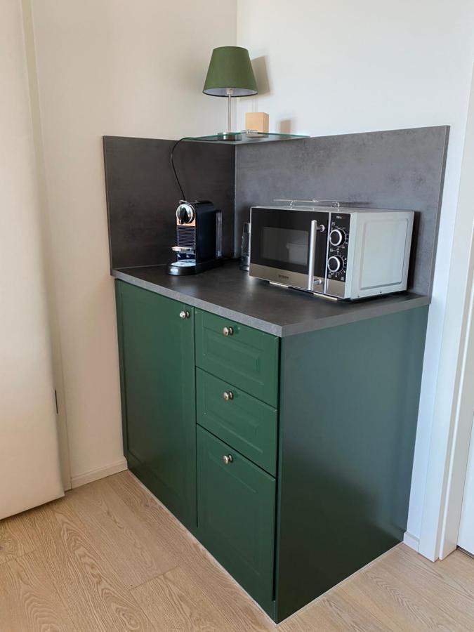 Alpen-Panorama Suite - Einzigartige Privatsuite Hoch Ueber Muenchen, 12Tes Og, Alpenblick, Loggia, Whirlpool, 15 Minuten Zum Zentrum, Ruhe Und Erholung In Der Stadt Muenchen Fuer Privat Und Geschaeftlich Reisende ภายนอก รูปภาพ