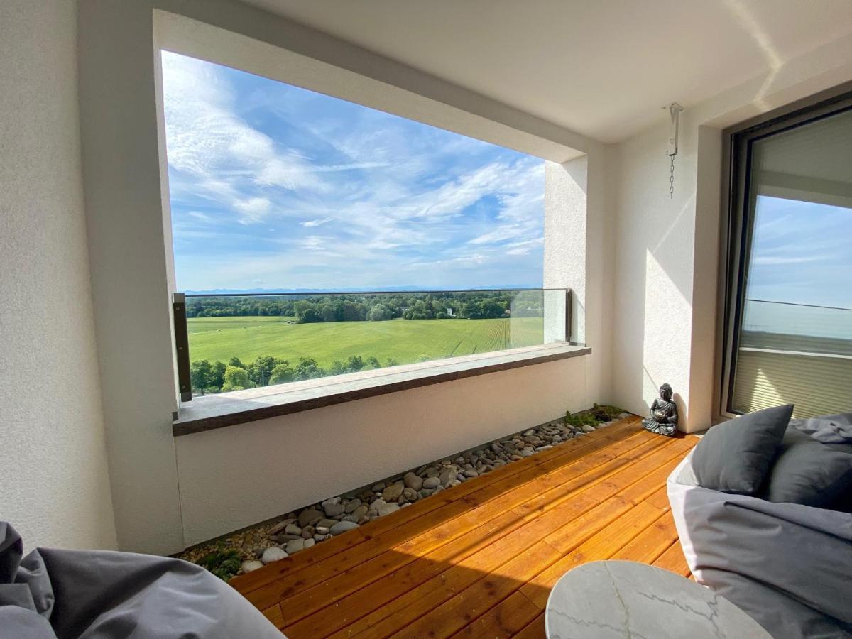 Alpen-Panorama Suite - Einzigartige Privatsuite Hoch Ueber Muenchen, 12Tes Og, Alpenblick, Loggia, Whirlpool, 15 Minuten Zum Zentrum, Ruhe Und Erholung In Der Stadt Muenchen Fuer Privat Und Geschaeftlich Reisende ภายนอก รูปภาพ
